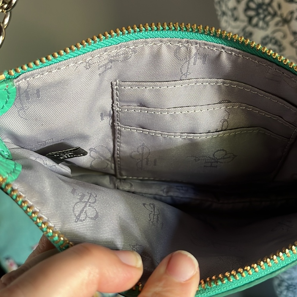 COLE HAAN Green leather crossbody sling - Picture 7 of 10